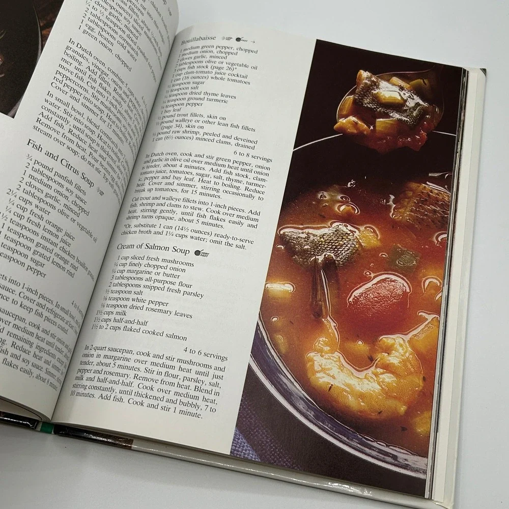 Cleaning‎ Cooking Fish Freshwater Complete Guide Hardcover Illustrated Recipes